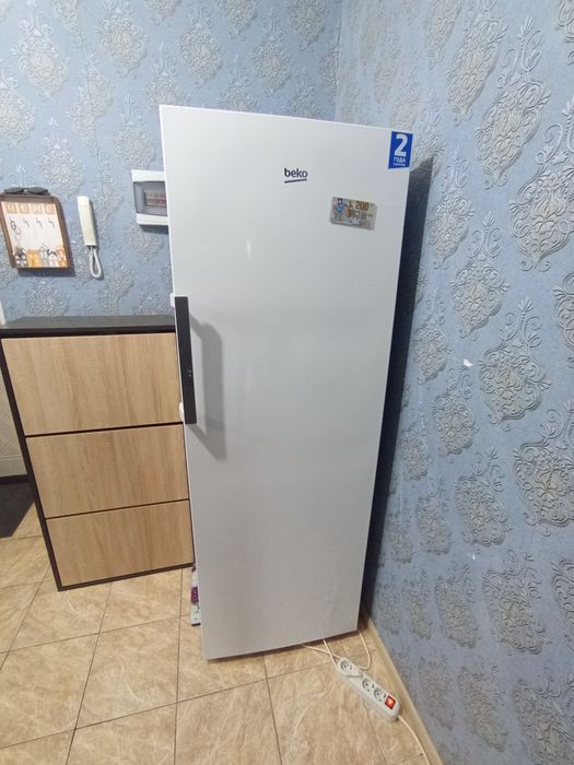 Морозильник BEKO