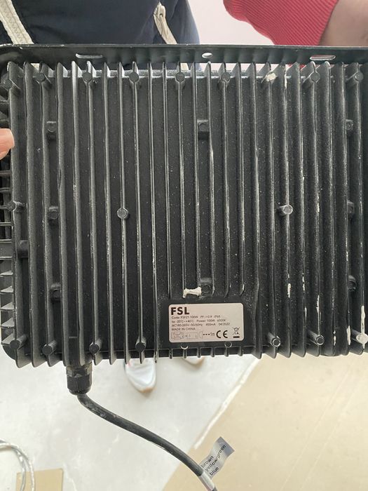 Proiector Led Fsl 100W Lumina Rece Ip65