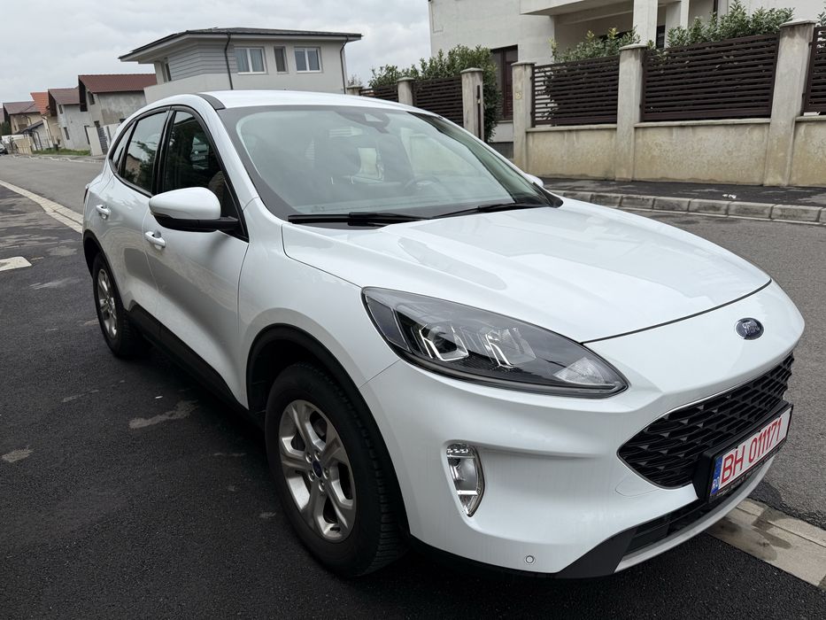 Ford Kuga 2022 Hybrid 127000 km