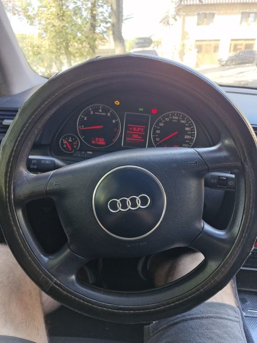 AUDI A4 2002 — imagine 5