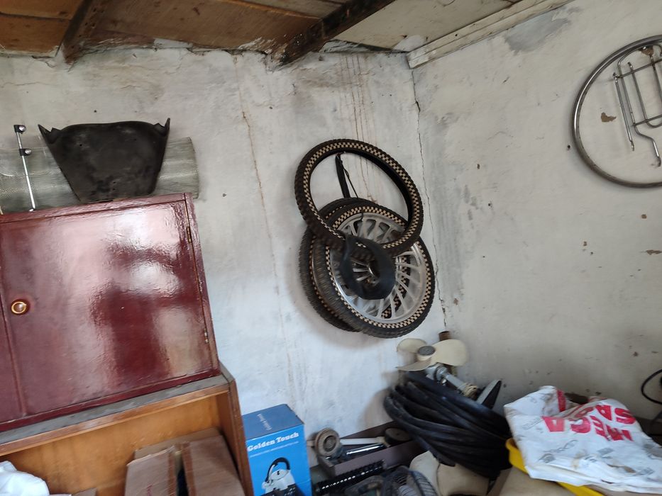 Хама нарса сотилади яахши