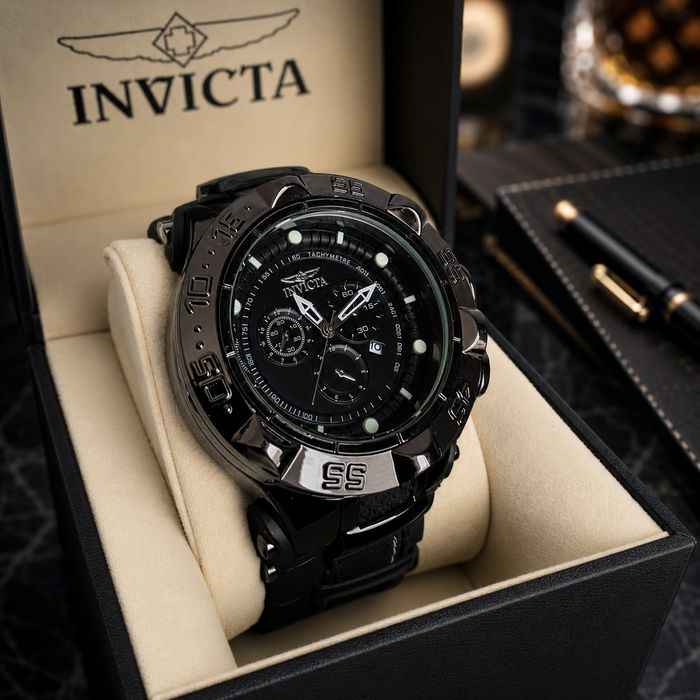 Мъжки часовник Invicta Black Phantom