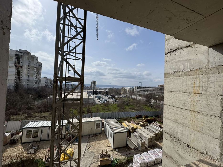 Продава се Тристаен апартамент в Варна, Възраждане 2 - 90 кв.м за 1043 €/кв.м - Снимка #6