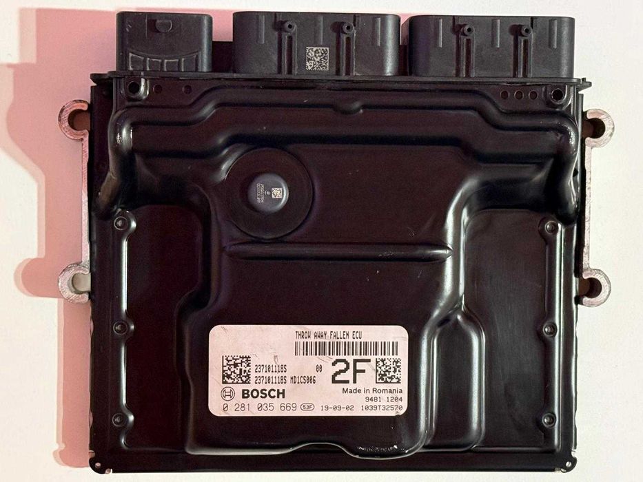 Calculator ECU(injectie) BOSCH MD1CS006 coduri: 237101118S, 281035669