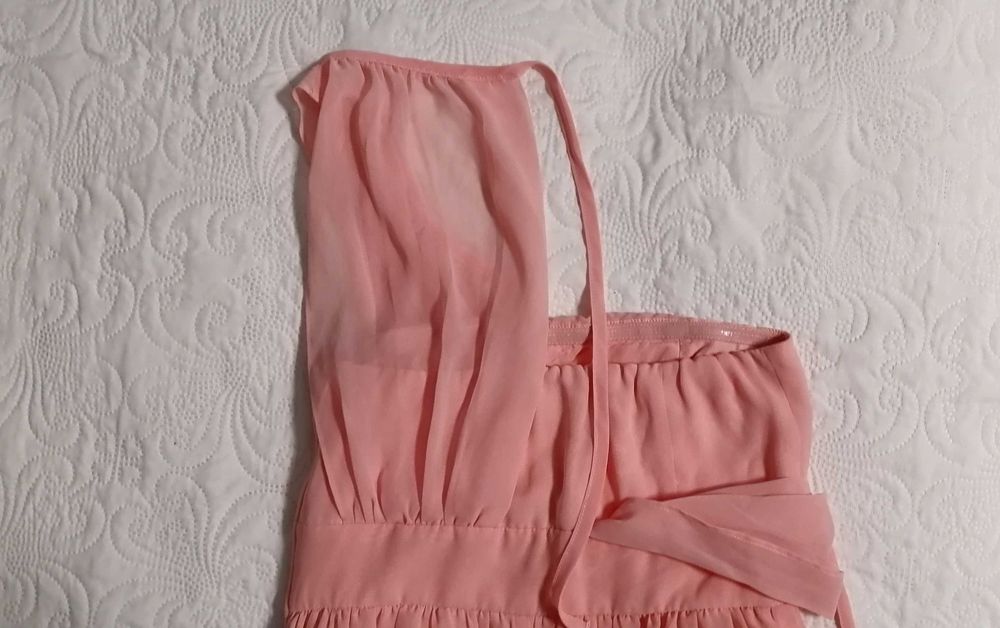 Елегантна лятна рокля