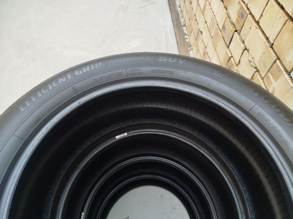 235 55 R19 Shina Good Year