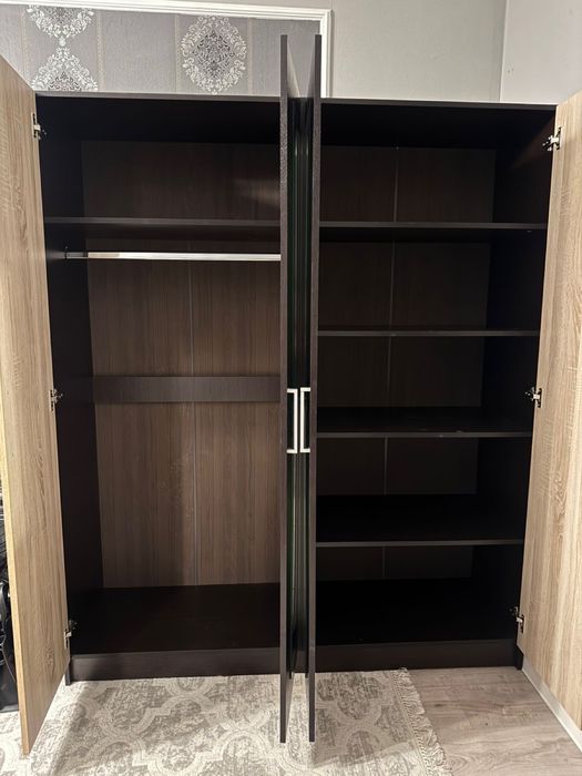 спальный шкаф вместительный