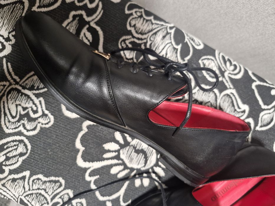 Кожаные туфли, лоферы 37 рр