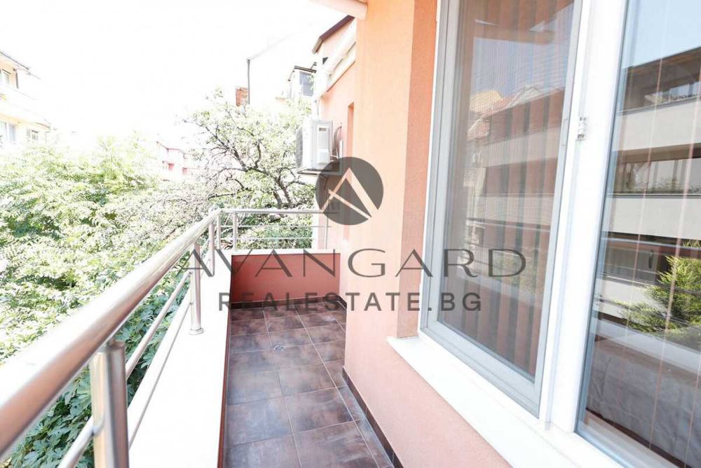 Продава се Двустаен апартамент в Пловдив, Център - 63 кв.м за 2785 €/кв.м - Снимка #6