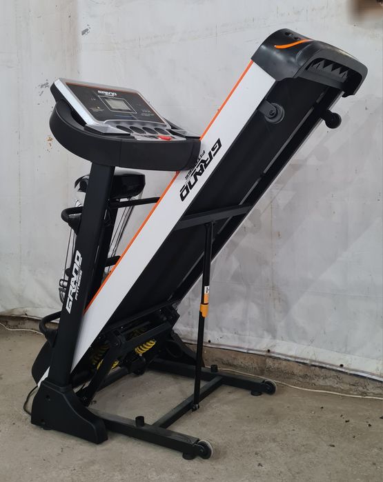 Беговая дорожка      .