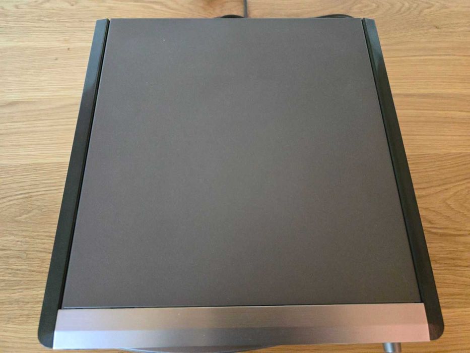 Продавам компакт диск плеър Sony - S1