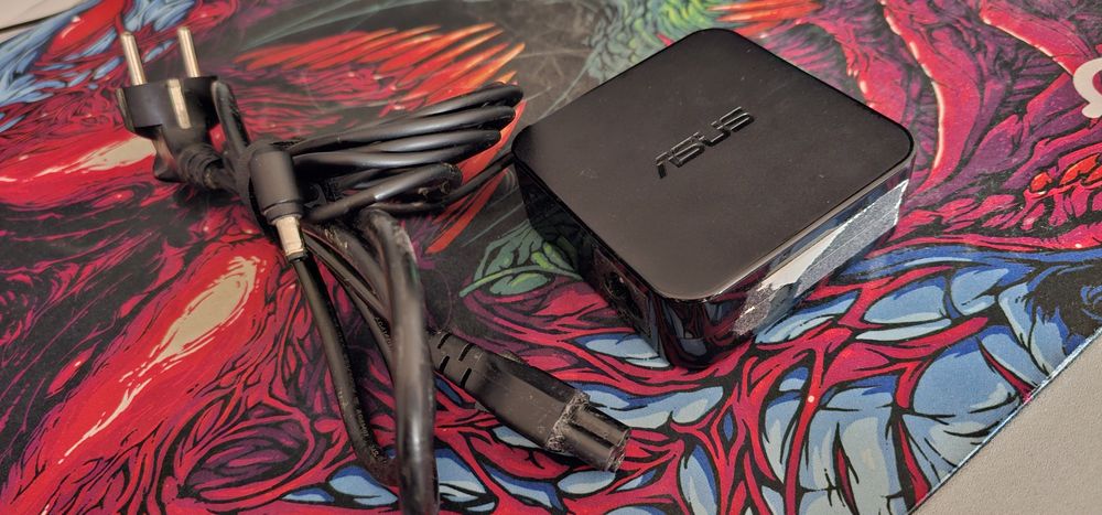 Incarcator laptop 90W Asus Toshiba Fujitsu