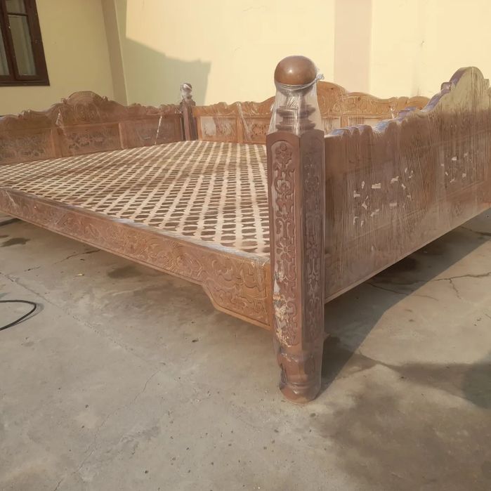 Yagona tapchan surilar