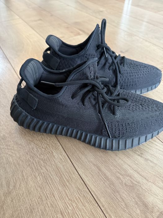 Sneakersi Yeezy  350 originali