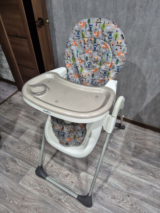 Продам стульчик для кормления