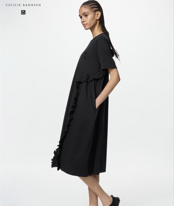 Uniqlo новое платье