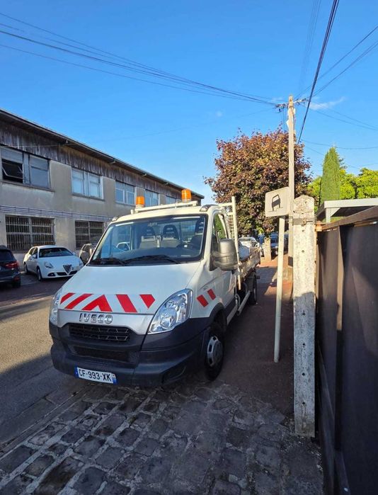 IVECO basculabil