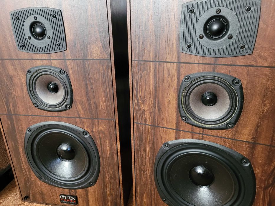 CELESTION DITTON Three boxe de referinta Hi-Fi vintage *RARITATI*
