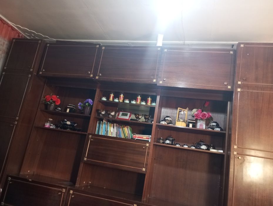 Stenka shkafi tortmalari kafolati bilan