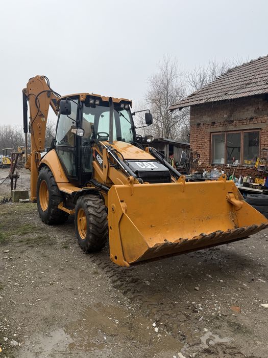 Buldoexcavator CAT 428f an 2014