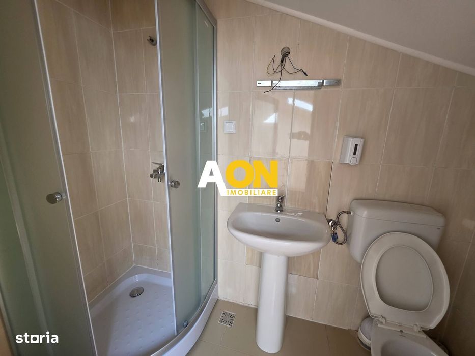 Apartament 5 camere, renovat, 68 mp utili + mansarda 52 mp,  Cetate