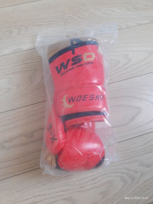 Боксовите ръкавици