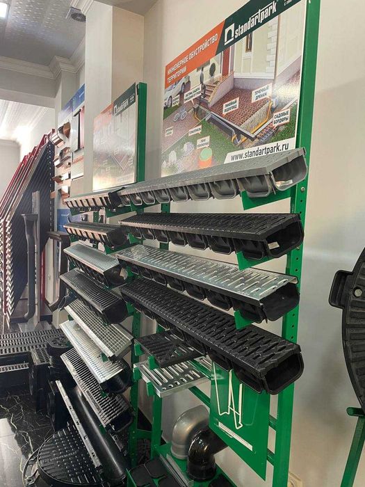 Лоток водоотводный , есть комплектация - загрушка ,патрубок,переходник