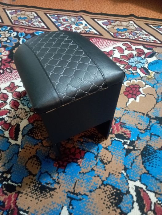 Подлокотник для авто универсальный