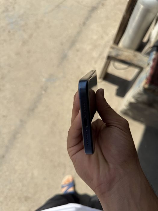 Iphone 15 pro max sotiladi