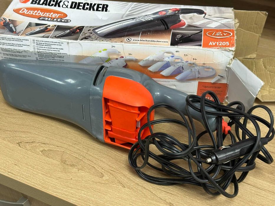 Mini aspirator auto Black&Decker AV1205, Dustbuster 12V