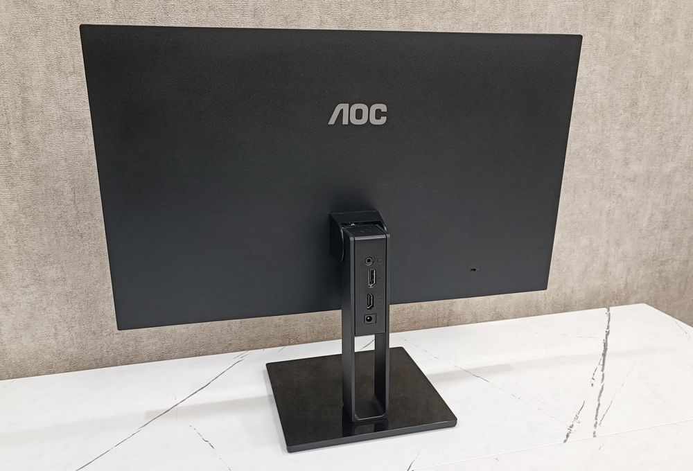 Монитор AOC 22V2Q черный