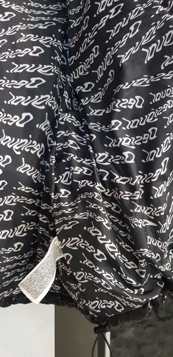 Продавам  дамски жилетки