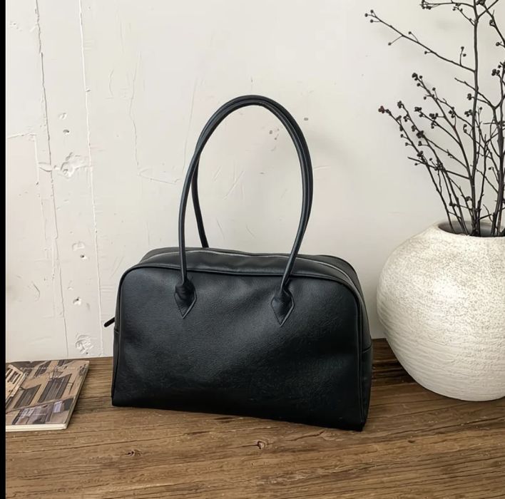 Сумка вместительный