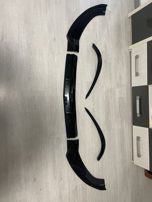 Lip bara fata AMG agresiv Mercedes C class w205 si aripioare