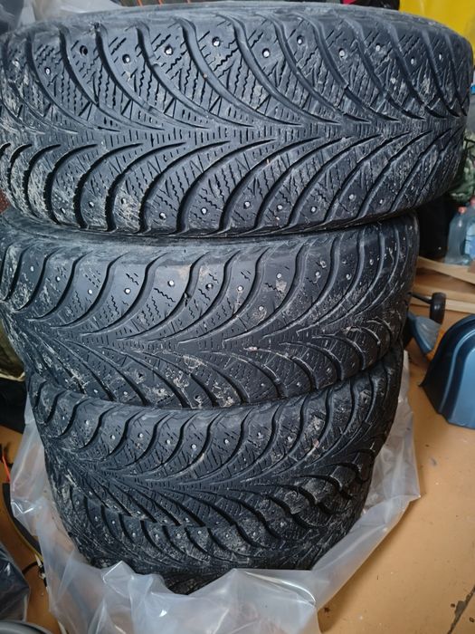 Продам резина зима R15