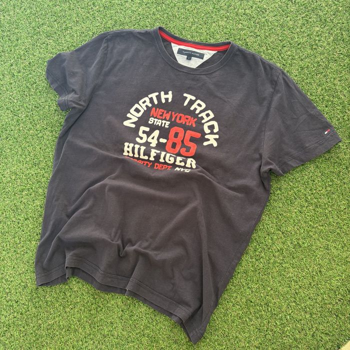 1 + 1 БЕЗПЛАТНО / Тениски Tommy Hilfiger