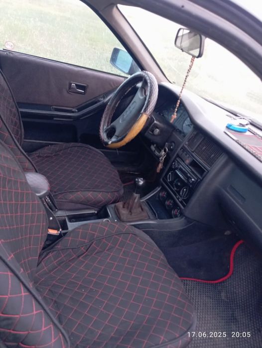 Продам ауди б4 1992 года