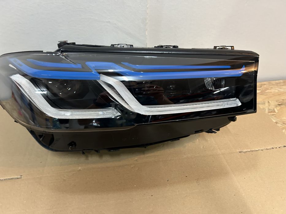Far bmw G30 G31 lci laser shadow line dreapta 2020-2023