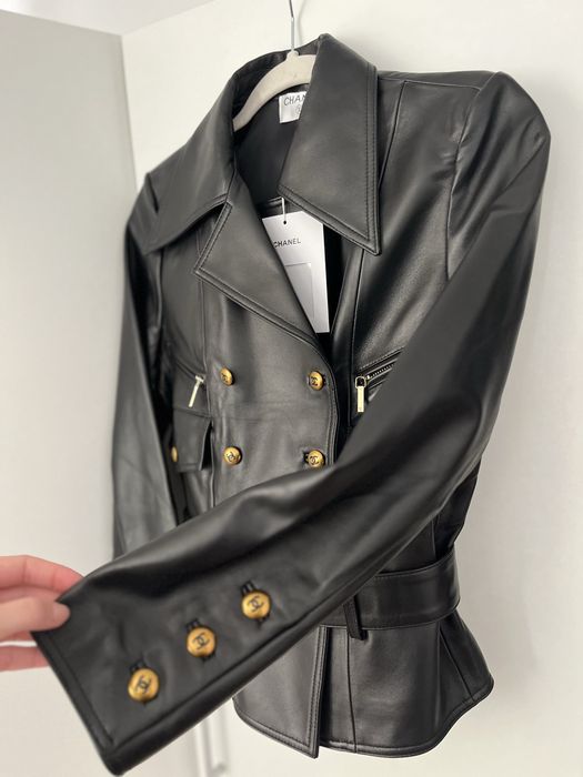Geaca piele Chanel,  cu eticheta