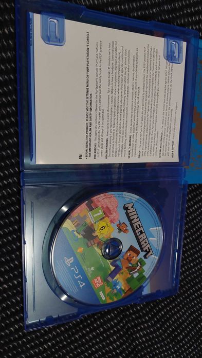 Видеоигра и Книга Minecraft-комплект