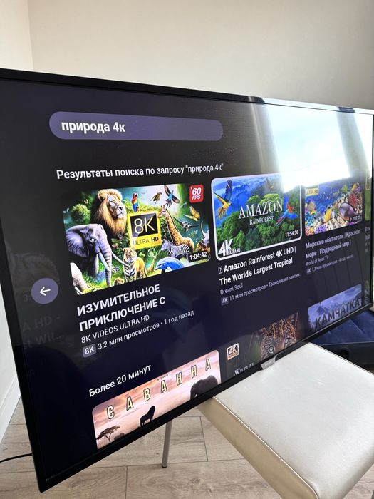 Телевизор 4К Philips smart tv 140cm