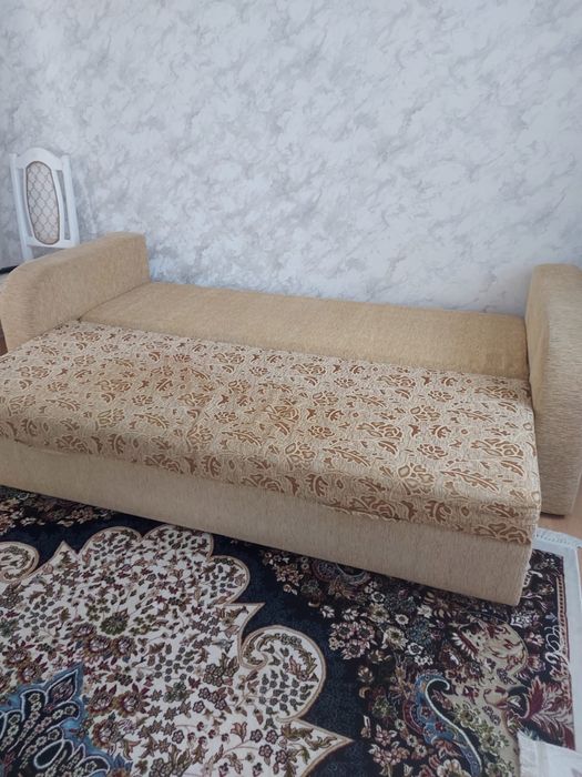 Диван раскладной для гостиной