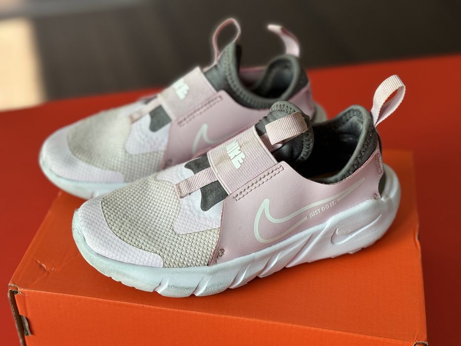 Vând Nike Flex Runner 2 - marimea 31