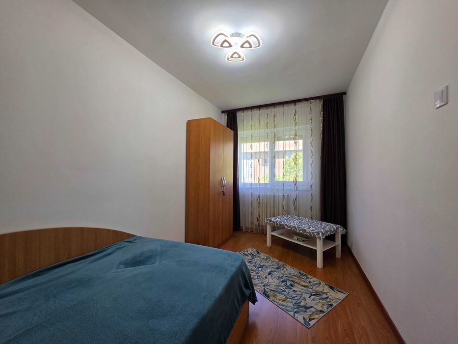 De inchiriat Ap 3 camere semidecomandat, et 4/4, 150 m metrou Crangasi. Doar cu CONTRACT minim 1 an
