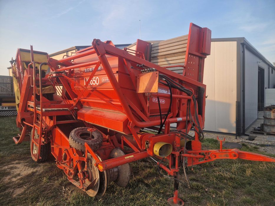 Combina masina de recoltat cartofi Grimme LK 650