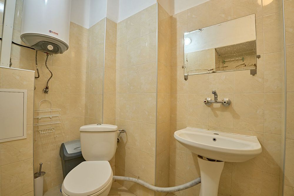 Продава се Двустаен апартамент в Пловдив, Младежки Хълм - 60 кв.м за 1182 €/кв.м - Снимка #8