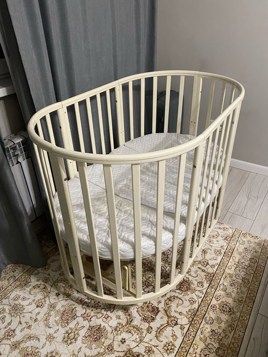 Детская кровать-трансформер манеж