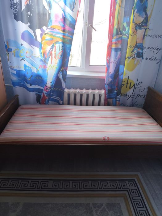 Отдам кровать даром!