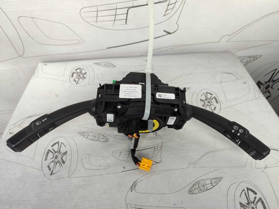 Ansamblu manete comenzi volan + spiră  Volvo V40 31343022 2015 / [2012-2019] / (5B3)