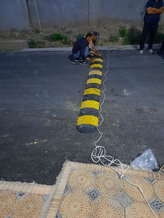 Лежачий полецейски даставка установка